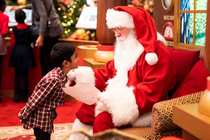 6 Ways To Get In The Christmas Spirit in Raleigh: Santa Visit